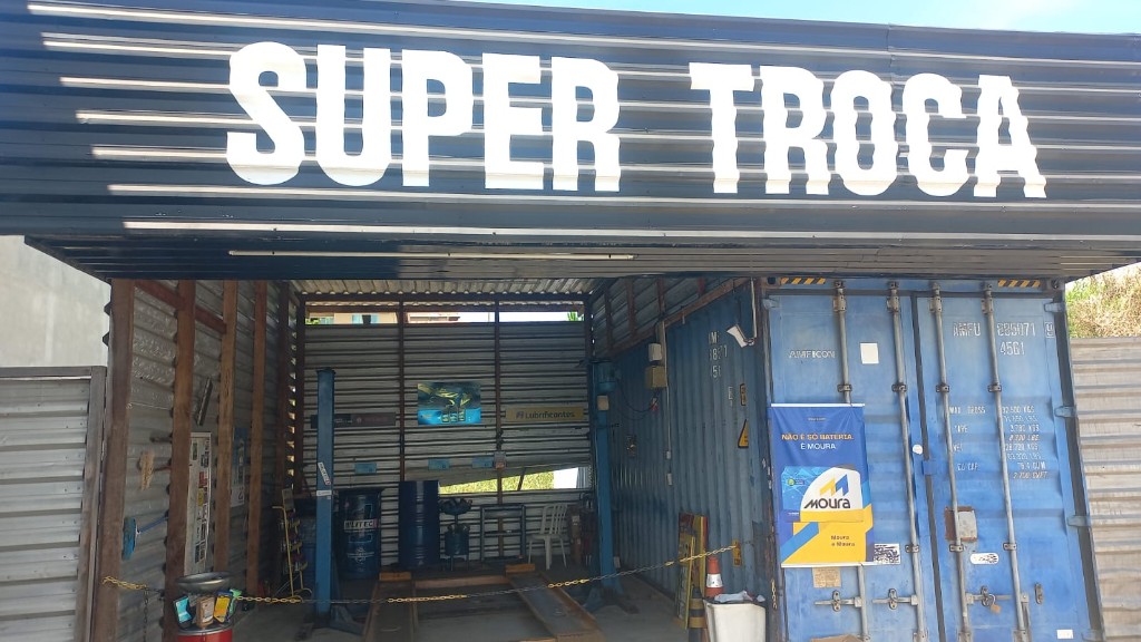 Estrutura da Super Troca de Óleo no Auto Posto Aviz
